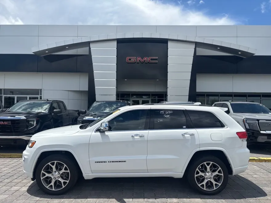 2021 Jeep Grand Cherokee Overland photo 1