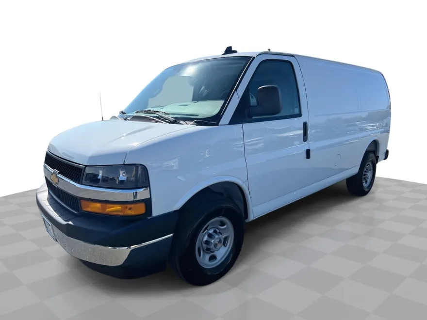 2025 Chevrolet Express Cargo 2500 photo 1