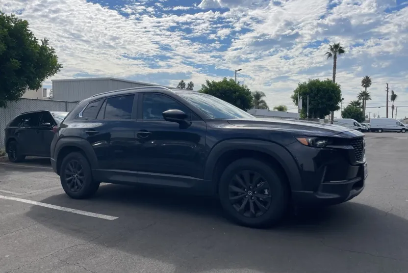 2025 Mazda CX-50 Select photo 1