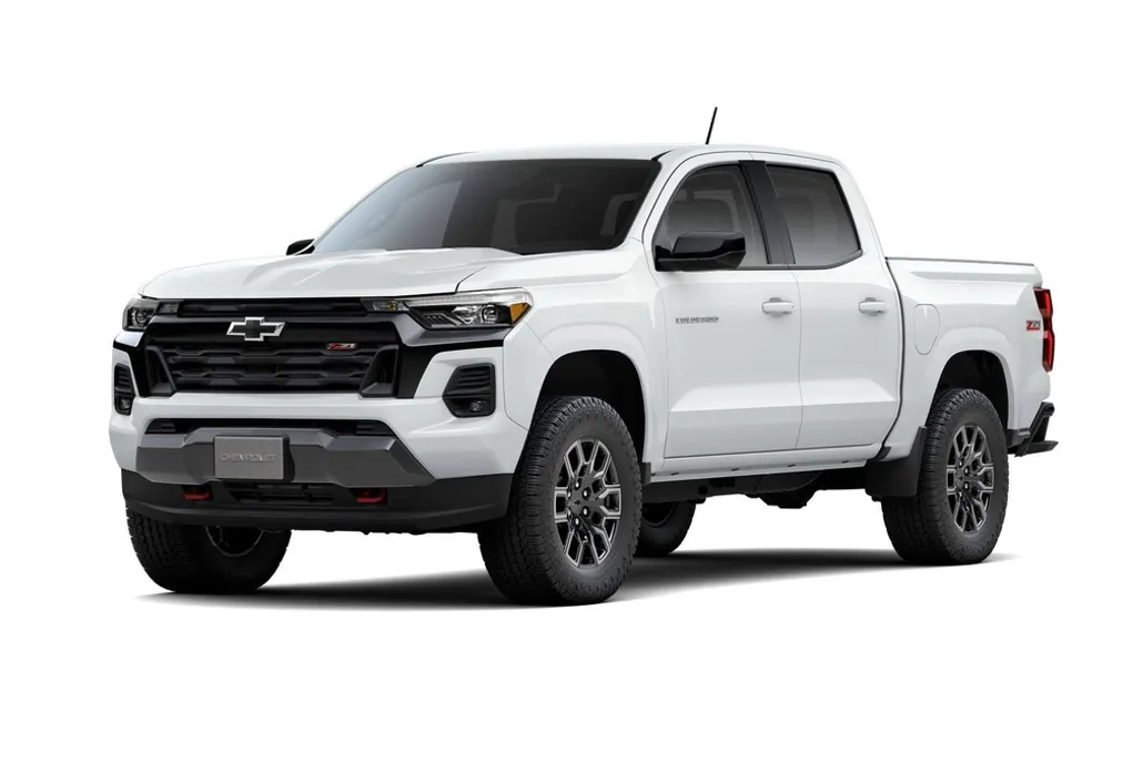 2024 Chevrolet Colorado Z71 photo 1