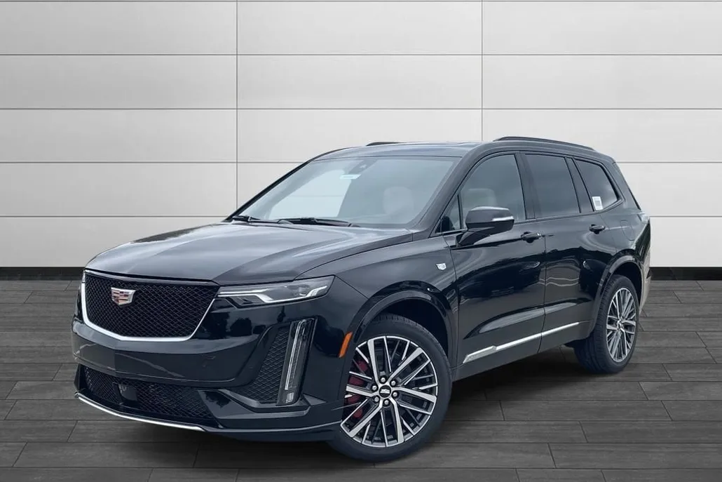 2025 Cadillac XT6 Sport photo 1