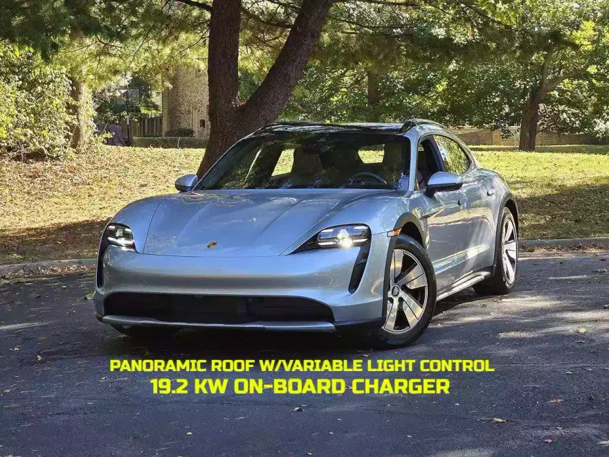 2023 Porsche Taycan 4 Cross Turismo photo 1