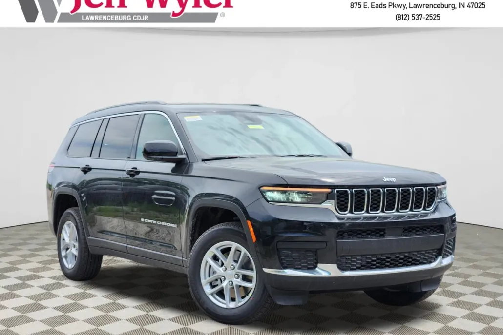 2025 Jeep Grand Cherokee Laredo photo 1