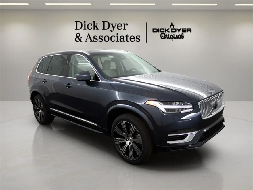 2025 Volvo XC90 T8 Plus photo 1