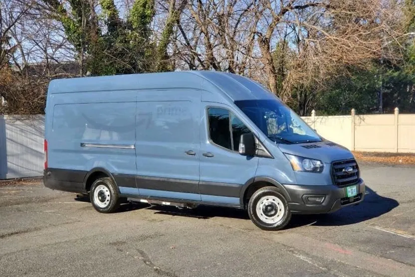 2019 Ford Transit photo 1