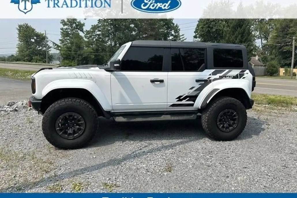 2024 Ford Bronco Raptor photo 1