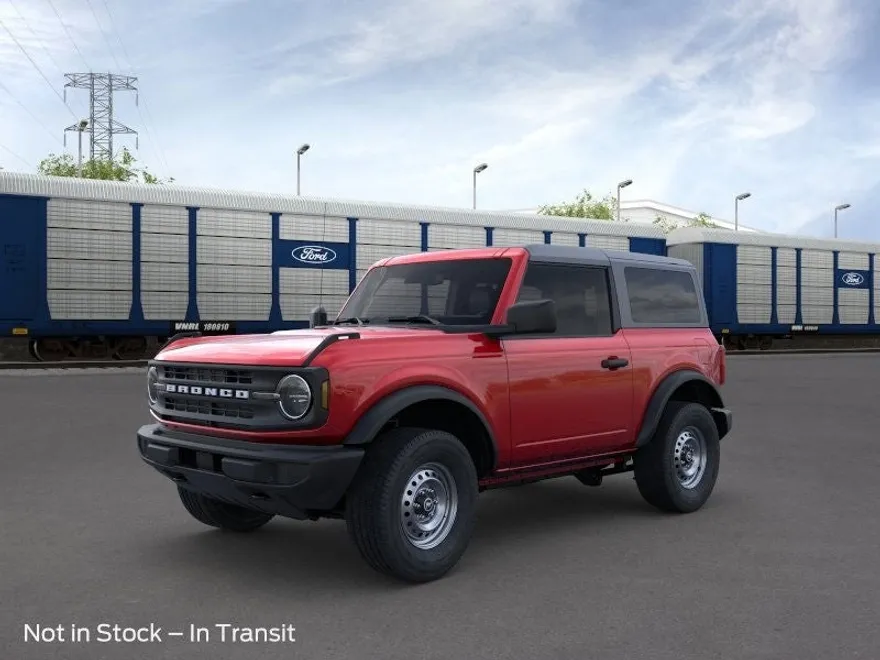2025 Ford Bronco Base photo 1