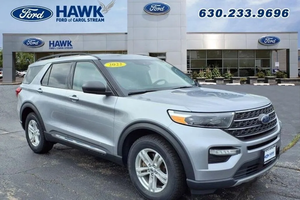 2022 Ford Explorer XLT photo 1
