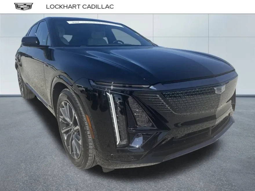 2025 Cadillac Lyriq Sport photo 1