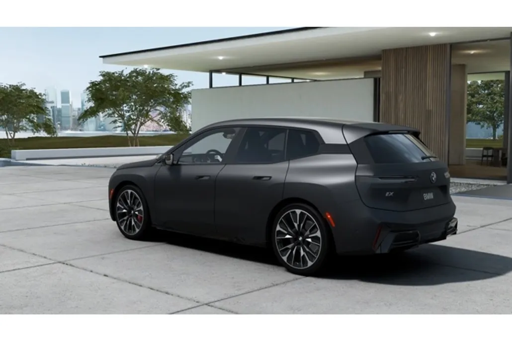2026 Bmw iX photo 1