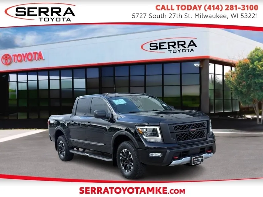 2021 Nissan Titan PRO-4X photo 1