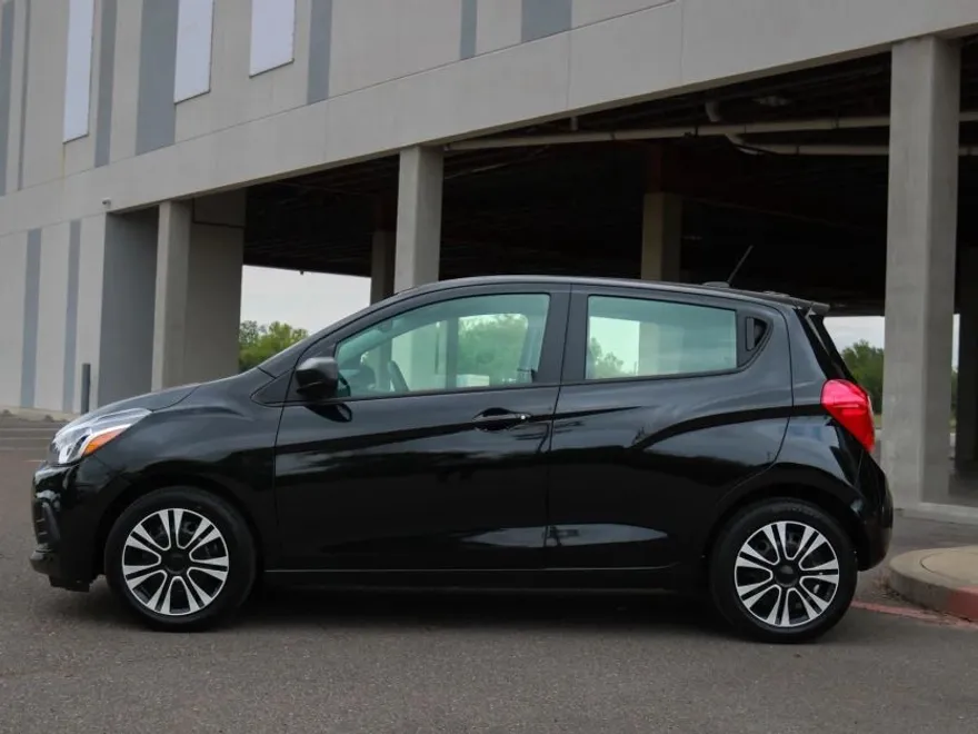2018 Chevrolet Spark LS photo 1