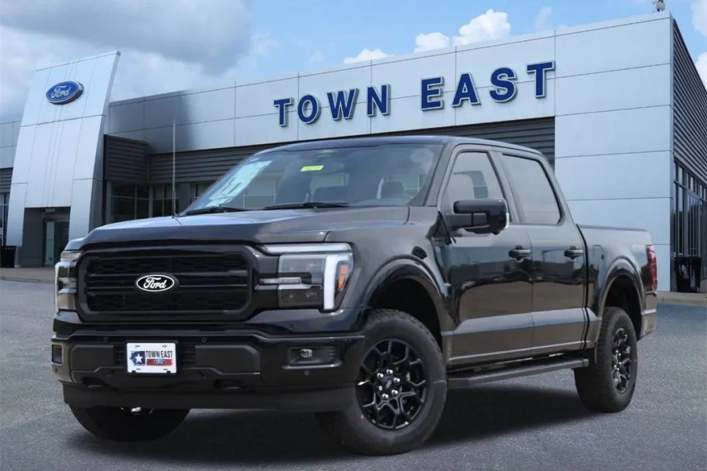 2025 Ford F-150 Lariat photo 1
