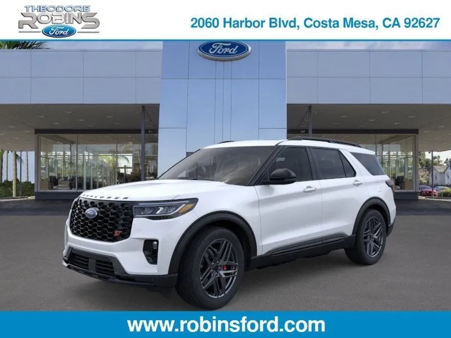 2025 Ford Explorer ST photo 1