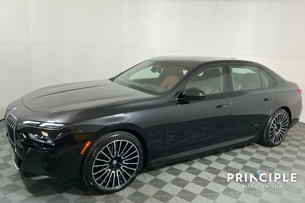 2025 Bmw i7 xDrive60 photo 1
