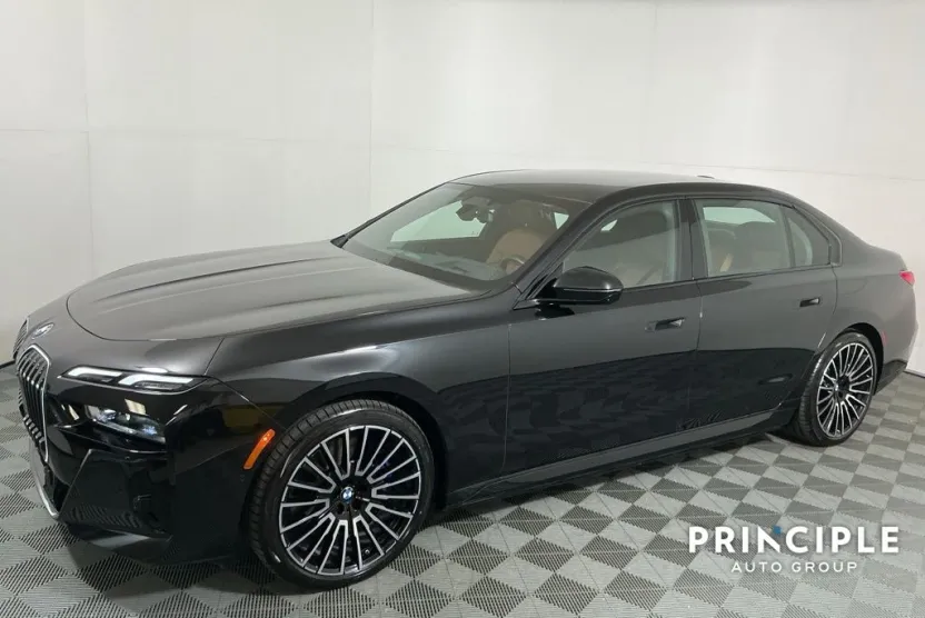 2025 Bmw i7 xDrive60 photo 1