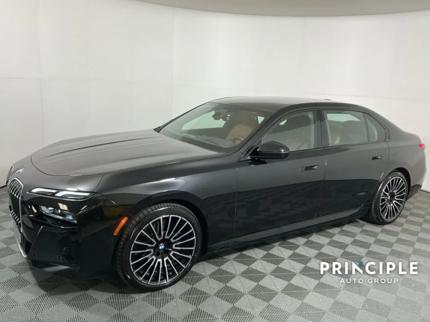 2025 Bmw i7 xDrive60 photo 1