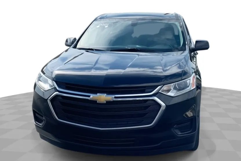 2021 Chevrolet Traverse LS photo 1
