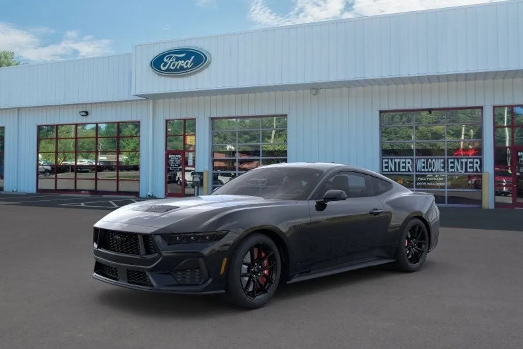 2025 Ford Mustang GT Premium photo 1