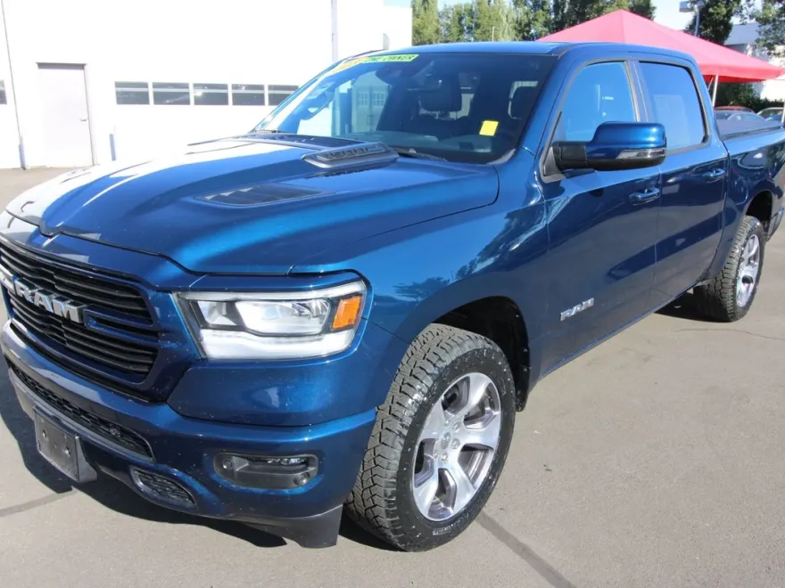2023 Ram 1500 Laramie photo 1