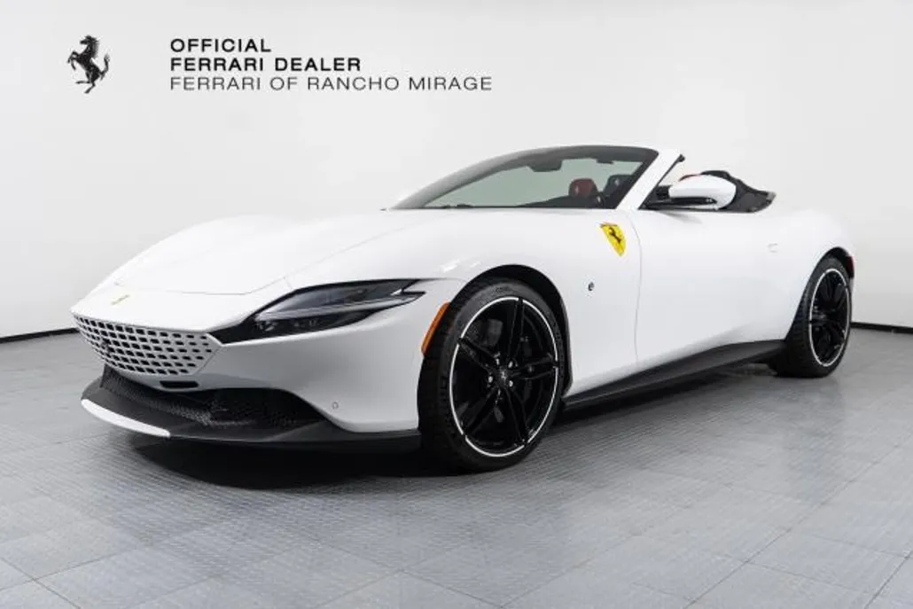 2025 Ferrari Roma Spider photo 1