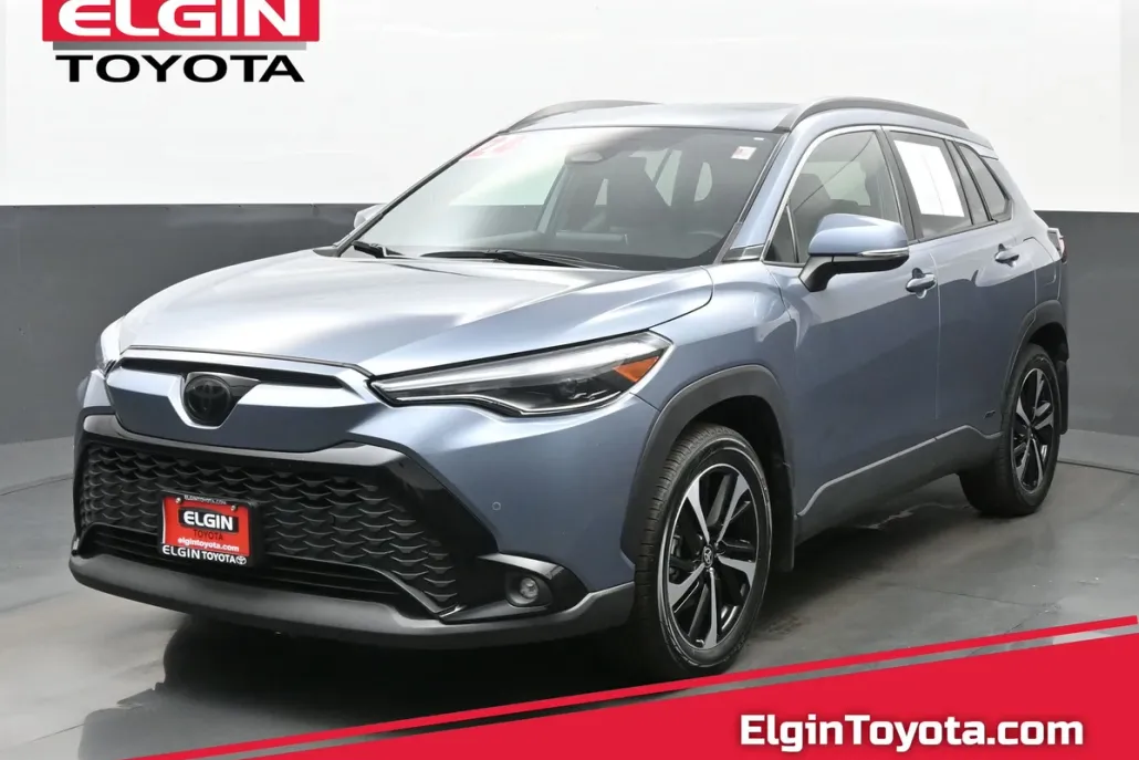 2024 Toyota Corolla Cross Hybrid XSE photo 1