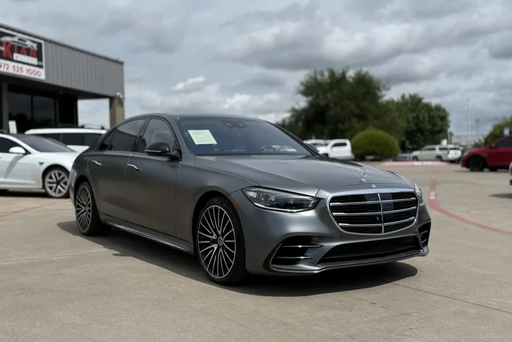 2023 Mercedes Benz S Maybach 580 photo 1