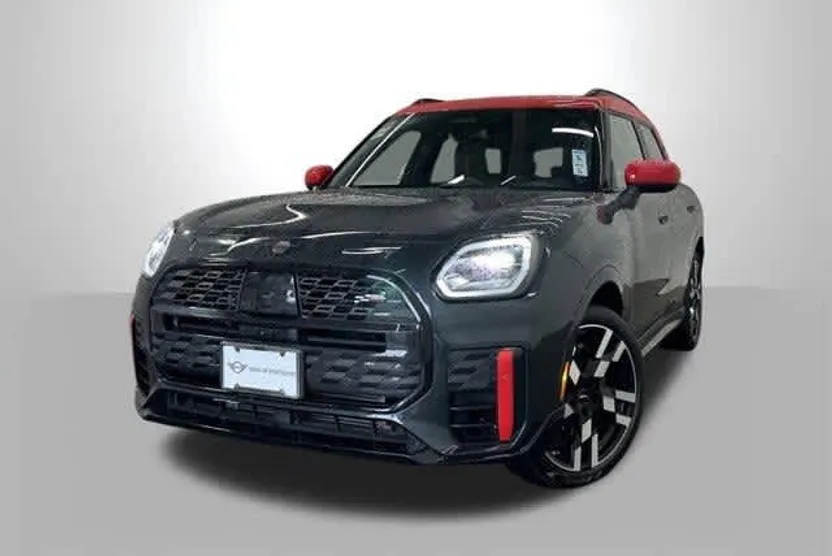 2025 Mini Countryman John Cooper Works Iconic photo 1