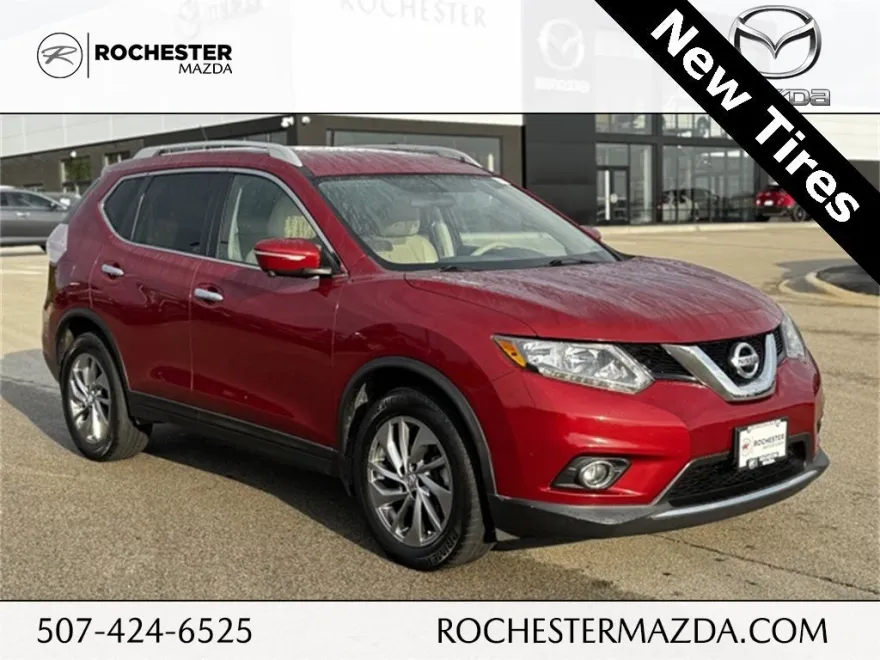 2015 Nissan Rogue SL photo 1