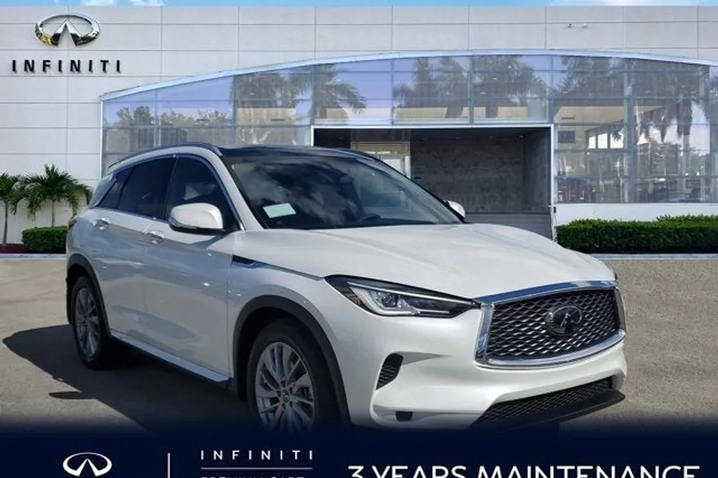 2025 Infiniti QX50 Luxe photo 1