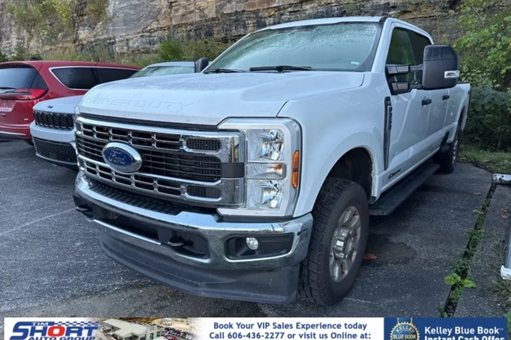 2024 Ford F-250 photo 1