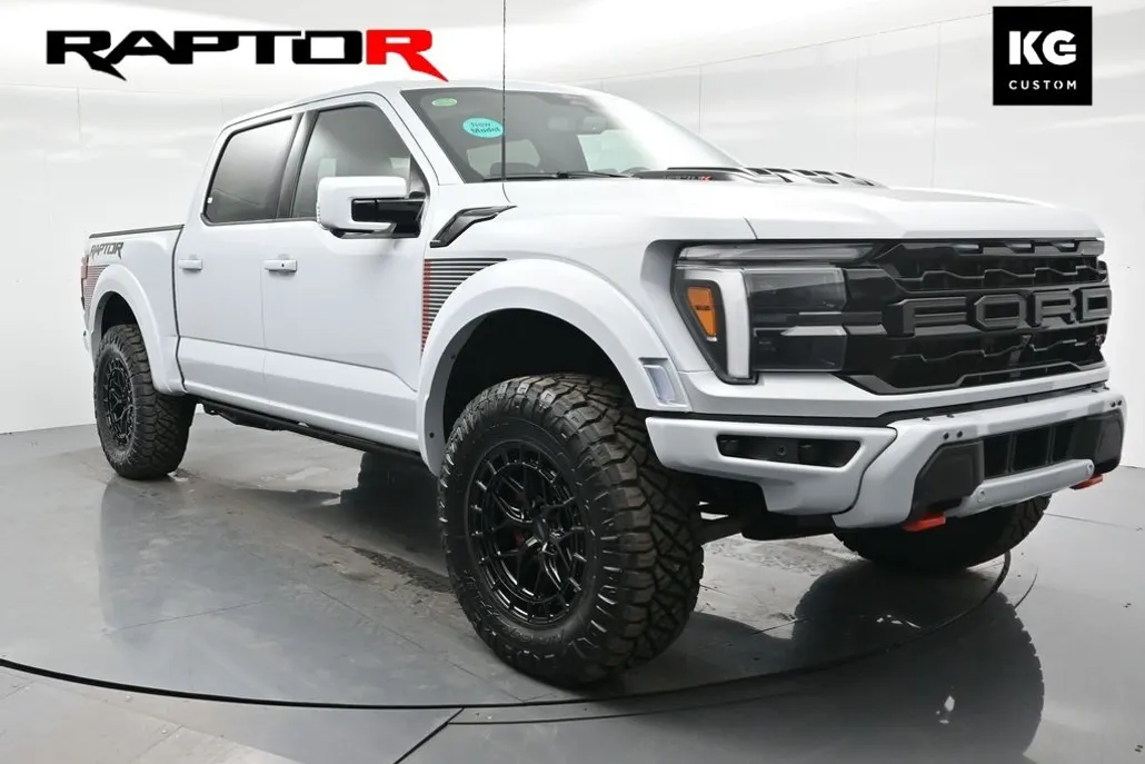 2025 Ford F-150 Raptor photo 1