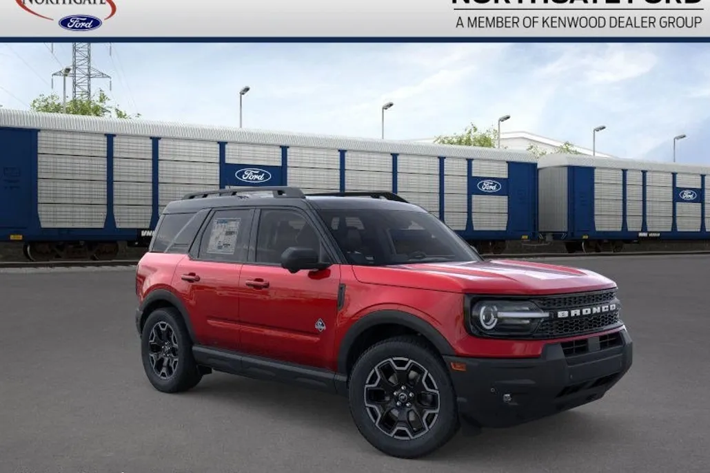 2025 Ford Bronco Sport Outer Banks photo 1