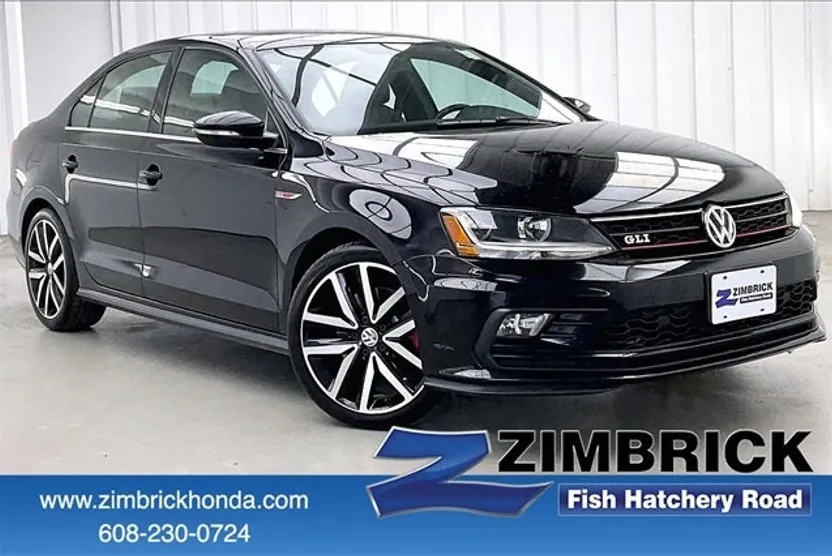 2018 Volkswagen Jetta GLI 2.0 photo 1