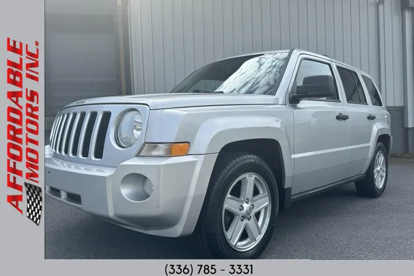 2010 Jeep Patriot Sport photo 1