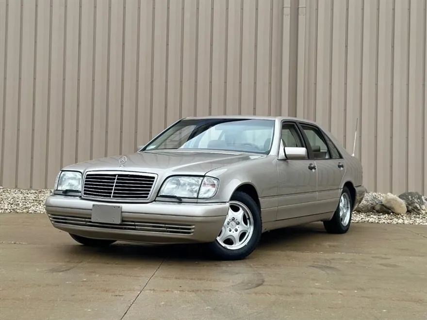 1997 Mercedes Benz S photo 1