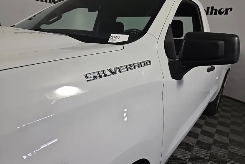 2024 Chevrolet Silverado 1500 photo 1