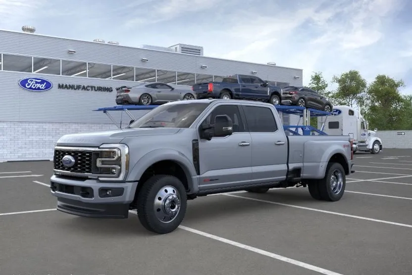 2026 Ford F-450 photo 1