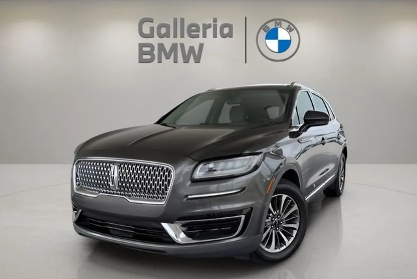 2020 Lincoln Nautilus Standard photo 1
