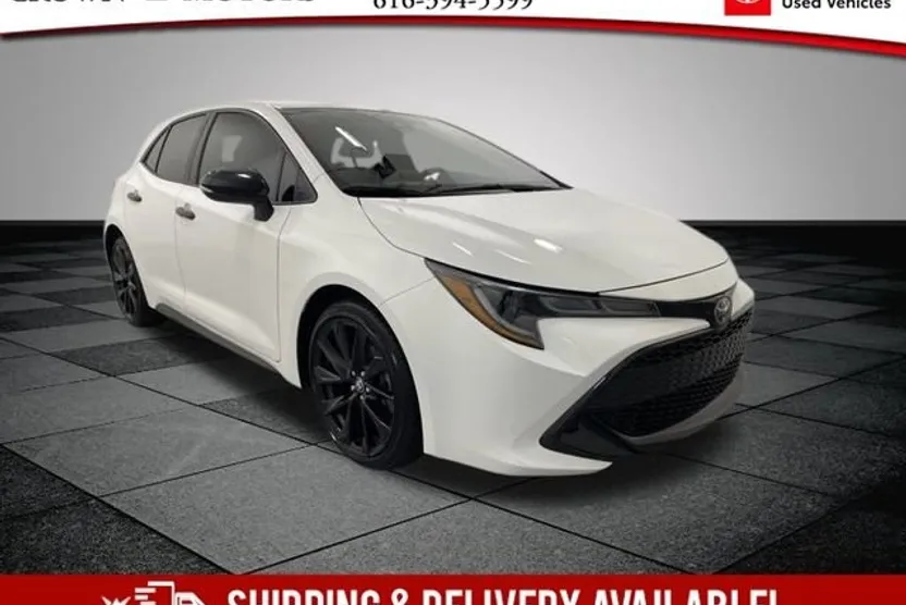 2022 Toyota Corolla SE Nightshade Edition photo 1