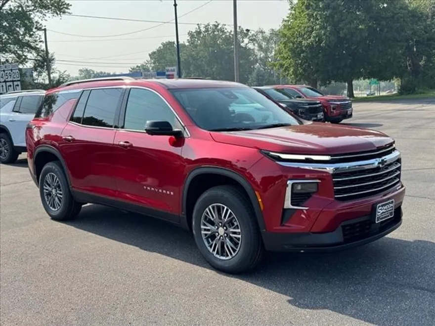 2026 Chevrolet Traverse photo 1
