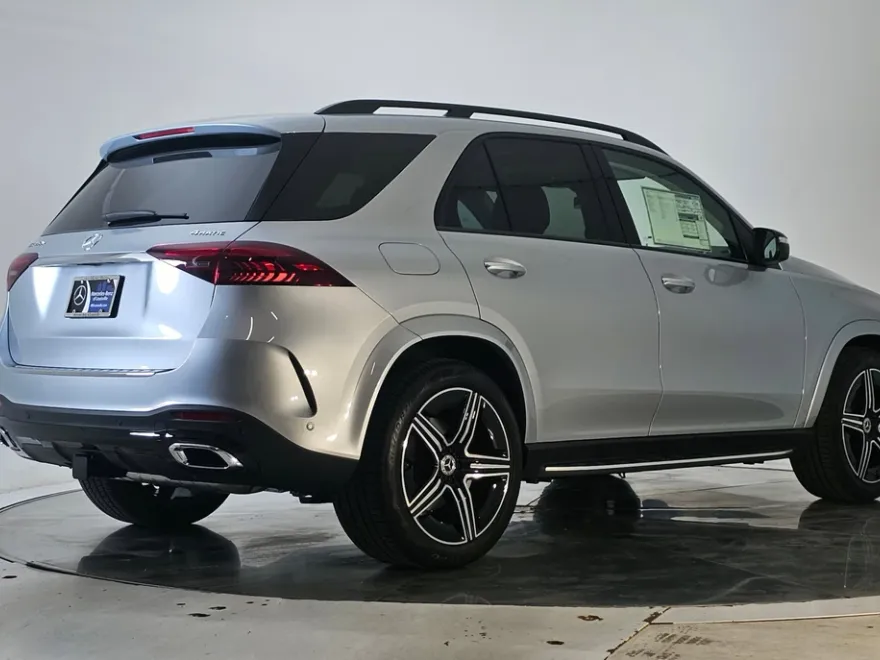2026 Mercedes Benz GLE 450e 4MATIC photo 1