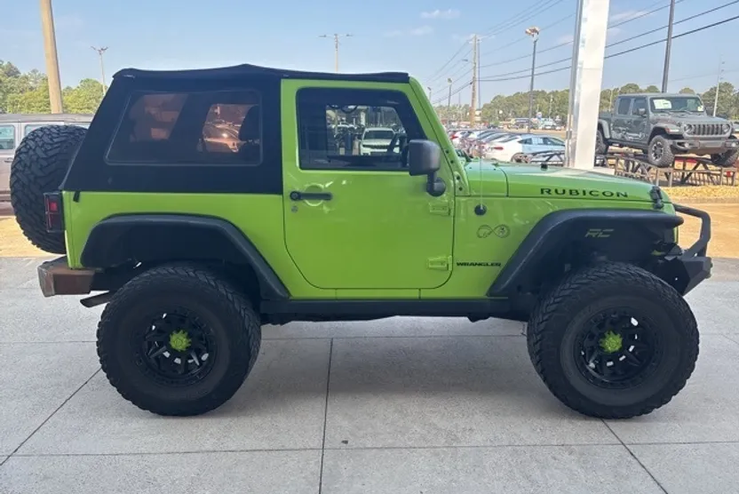 2012 Jeep Wrangler Rubicon photo 1