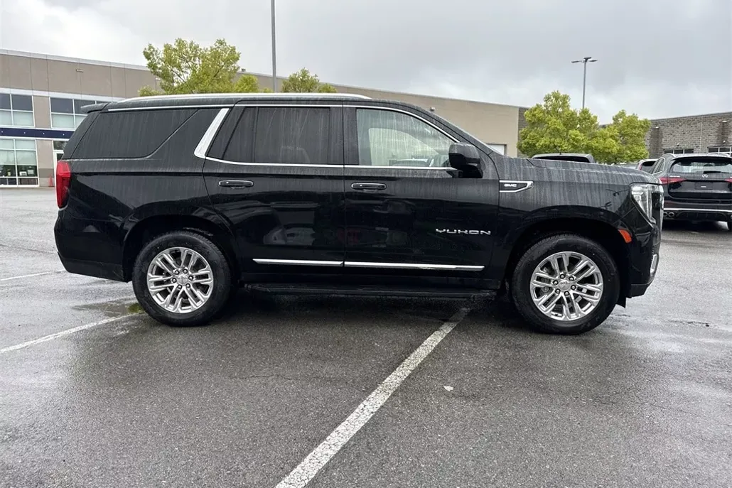 2021 Gmc Yukon SLT photo 1