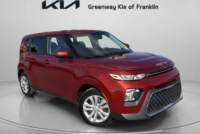 2022 Kia Soul LX photo 1