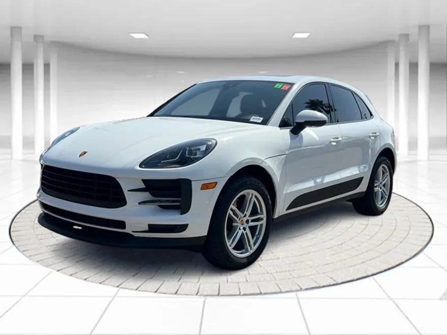 2019 Porsche Taycan Turbo photo 1