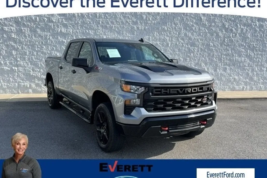 2023 Chevrolet Silverado 1500 Custom Trail Boss photo 1