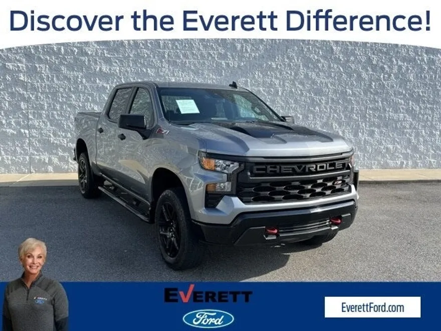 2023 Chevrolet Silverado 1500 Custom Trail Boss photo 1