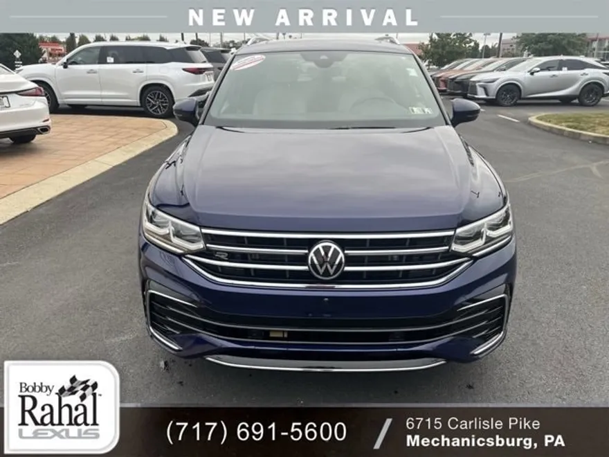 2022 Volkswagen Tiguan SEL Premium R-Line photo 1