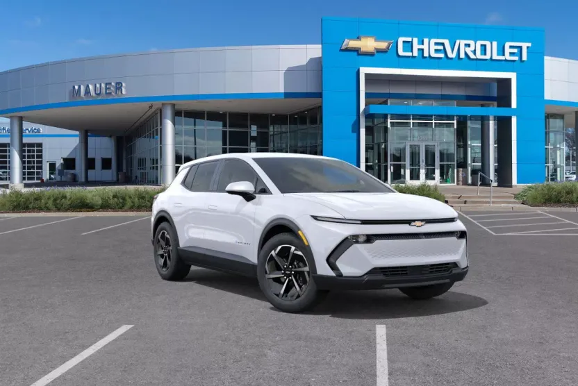 2026 Chevrolet Equinox EV 1LT photo 1
